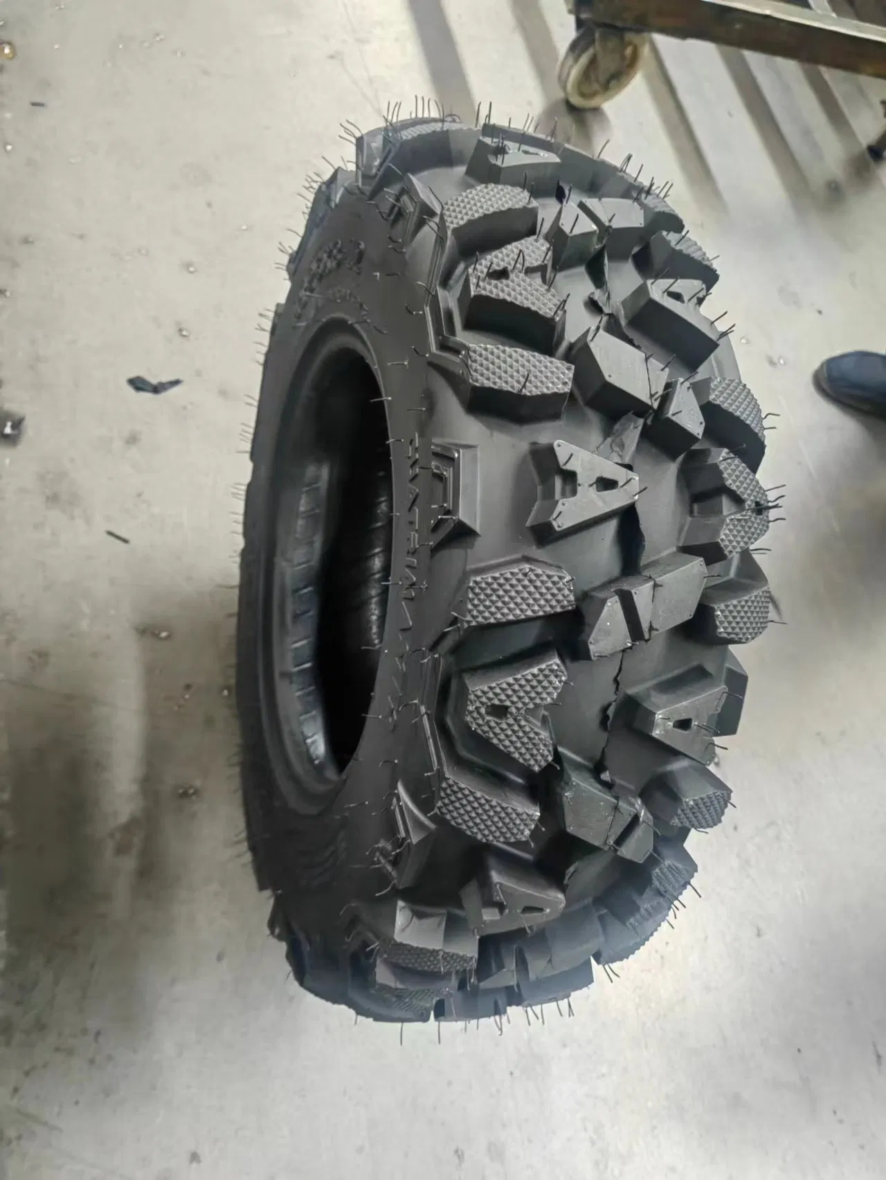 AT25X8-12 AT26X11-12 ATV Tires