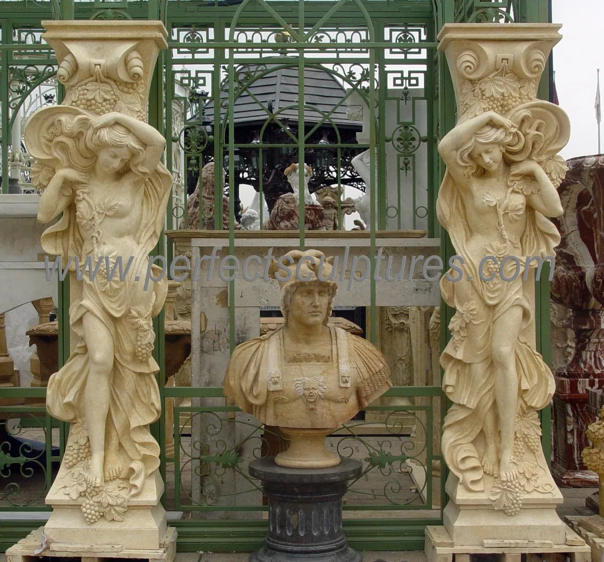 Hand Carved Classical Design Decorative Stone Roman Pillars Marble Column with Lady Sculpture Figure Statue (QCM129)