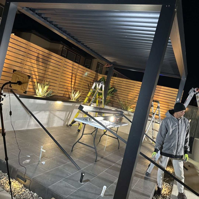 6professional Customization Modern Design Manufacturing Greenhouse All Season Balcony Sunroom Panoramic Glass