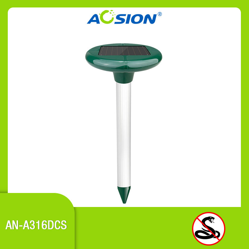 Waterproof Garden Pest Control: Electric Snake Serpent Repeller Device