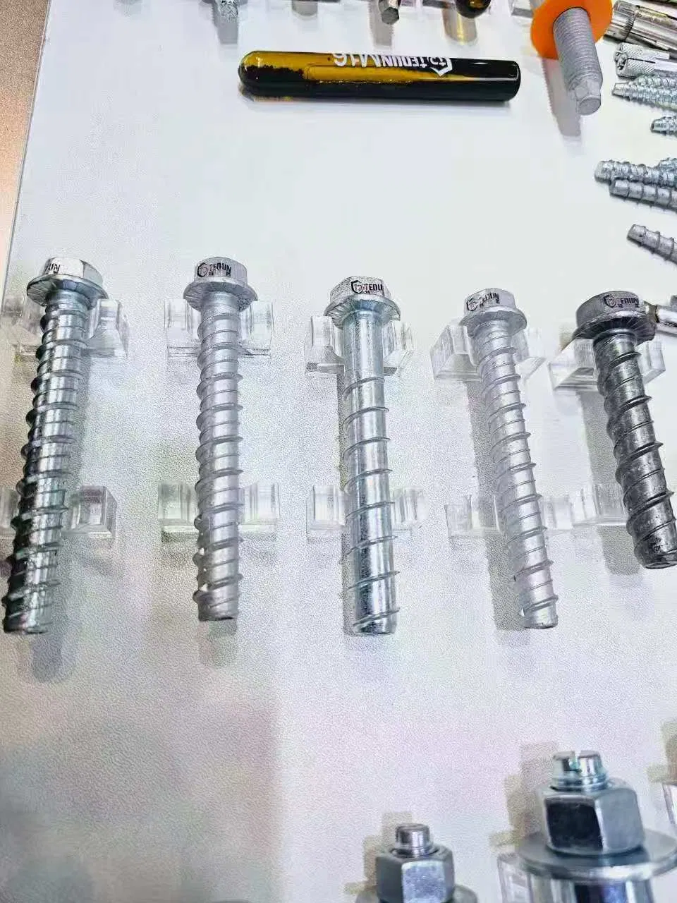 Sleeve Anchor Bolts Low Price Carbon Steel Building Construction Anchor