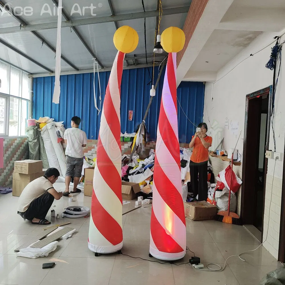 Customized Inflatable Curved Cone with Ball Decoration with LED Christmas Decoration