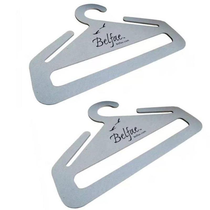 Биоразлагаемые вешалки из бумажной массы для одежды