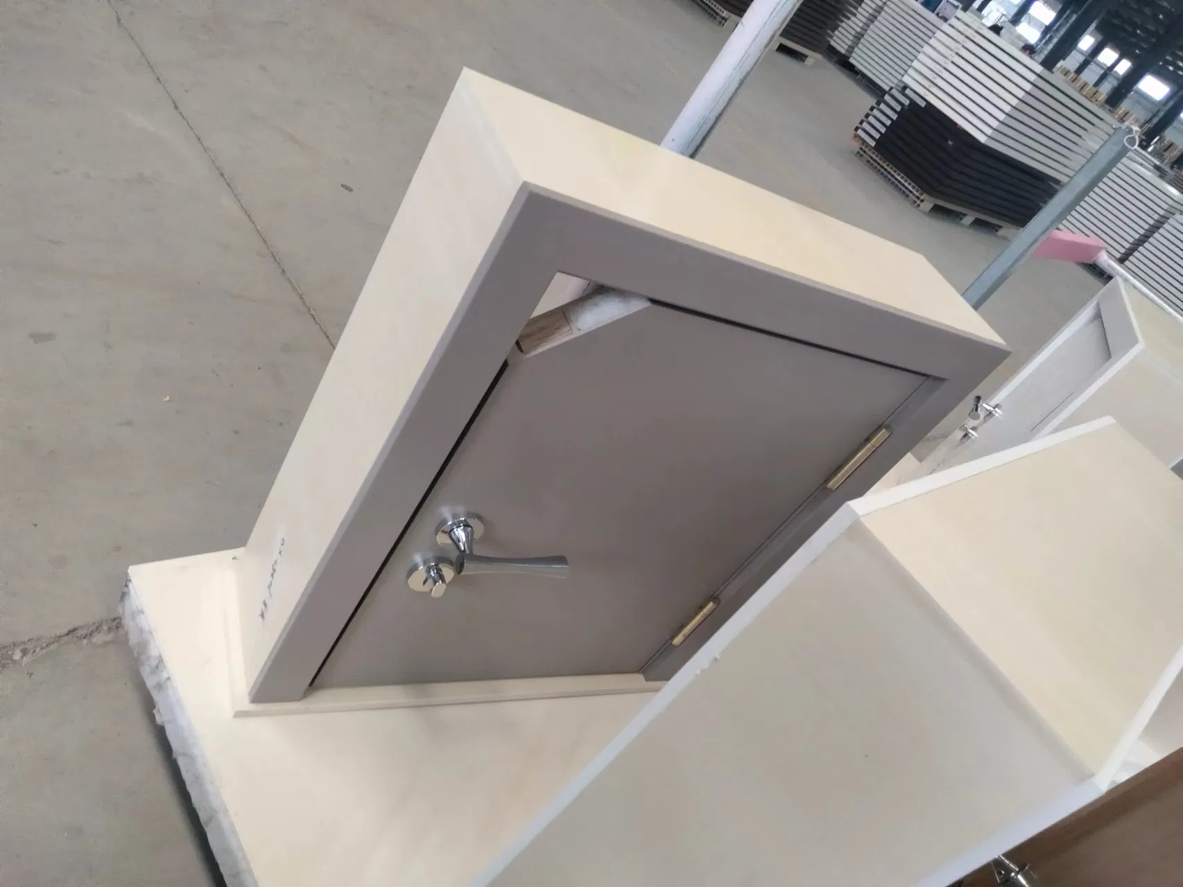 WPC Interior Door Film Wrapping Painting Finish 2030mm Water Content 0.2%-0.3%