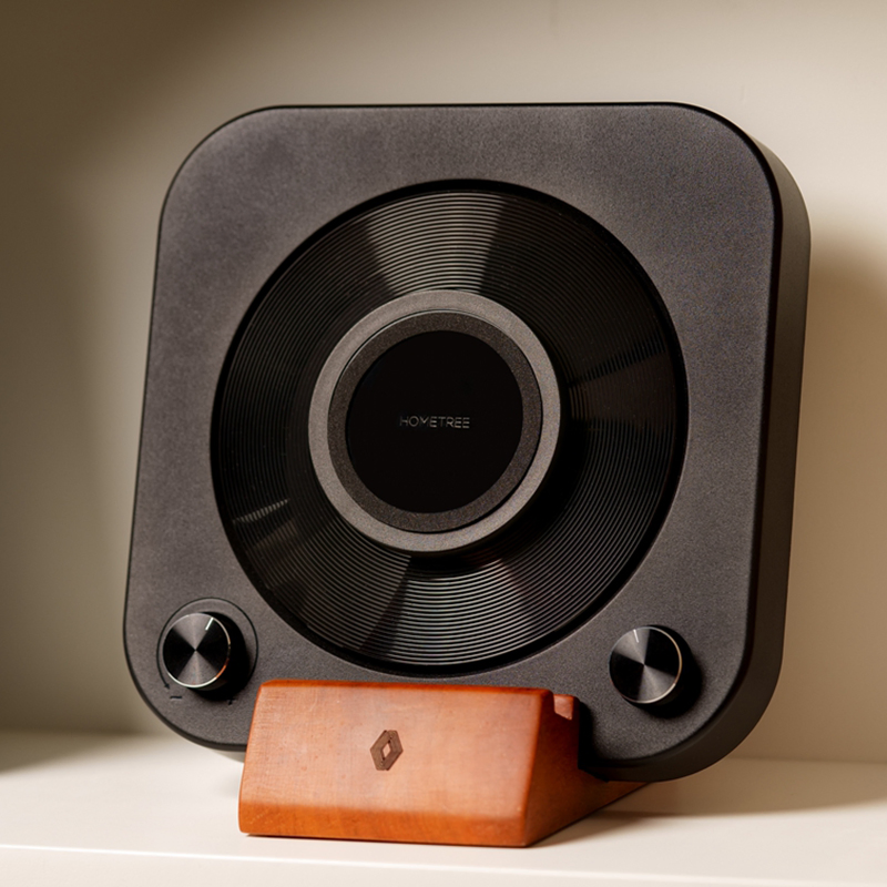 2023 New Design Compact Portable CD Player with 15W Wireless Charger and 7 Colors RGB LED Light