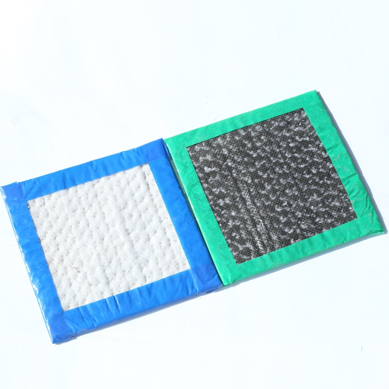 4000 G/M2 Geosynthetic Clay Liner Gcl with Sodium Bentonite for Garbage