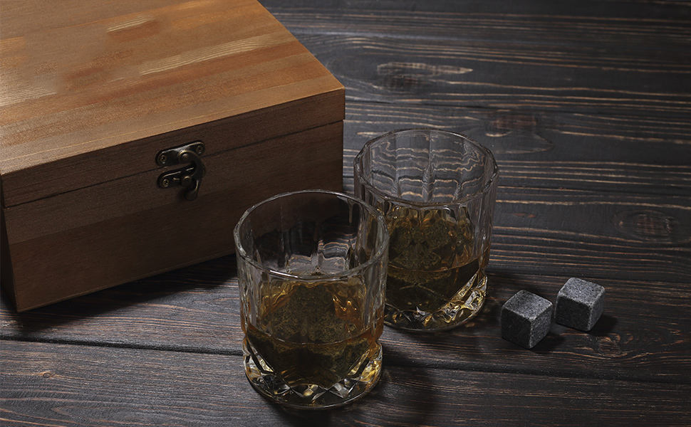 Premium Bar Accessories Gift Set Granite Whisky Decanter Crystal Whiskey Drinking Glasses Coasters & Ice Tongs-for Weddings