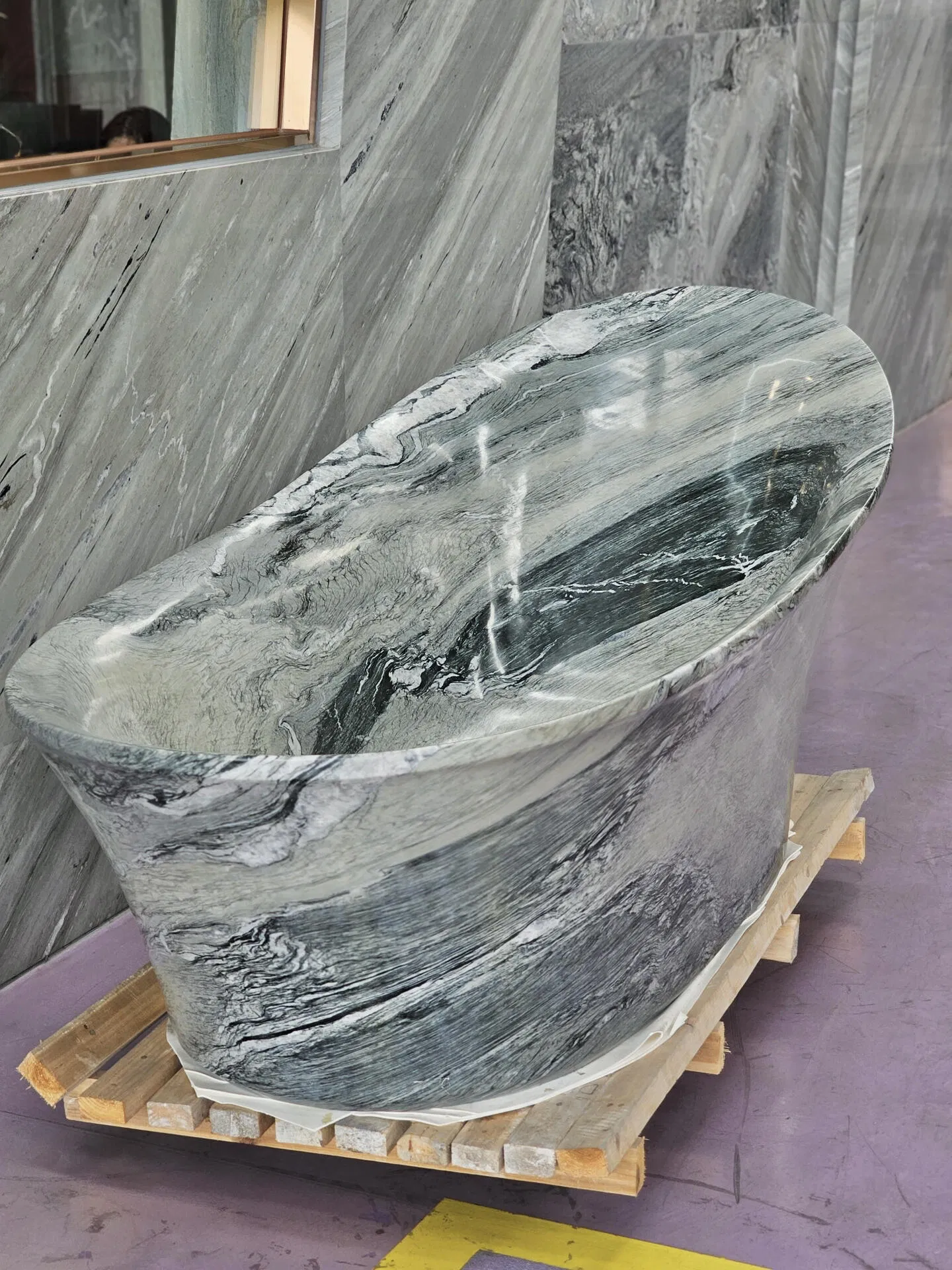 Wholesale Factory Price Adult Marble Stone Decoration Bathroom Shower Tub Freestanding Bathtub for Hotel