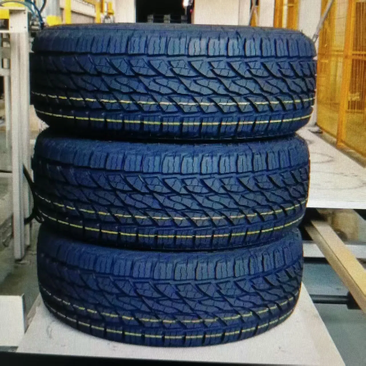 Шины UHP HP PCR 265/65R17 для внедорожников и кроссоверов