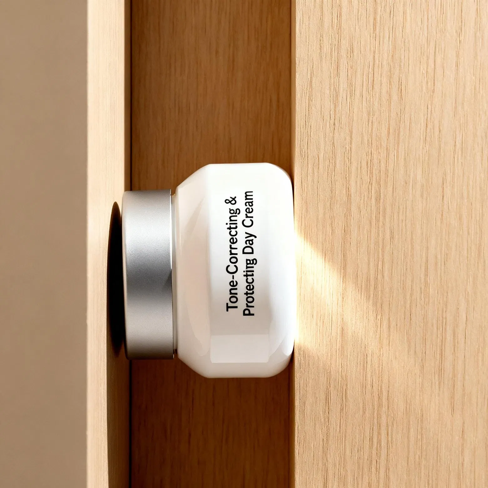 Advanced Tone-up Effect and Full Coverage Makeup with Lotus Extract and Mineral Sunscreen for Special Occasion Wear