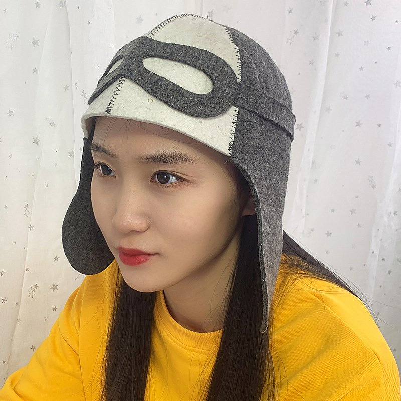 100% Pure Wool Heat-Resistant Sauna Hat - Cute Animal Design for Relaxation