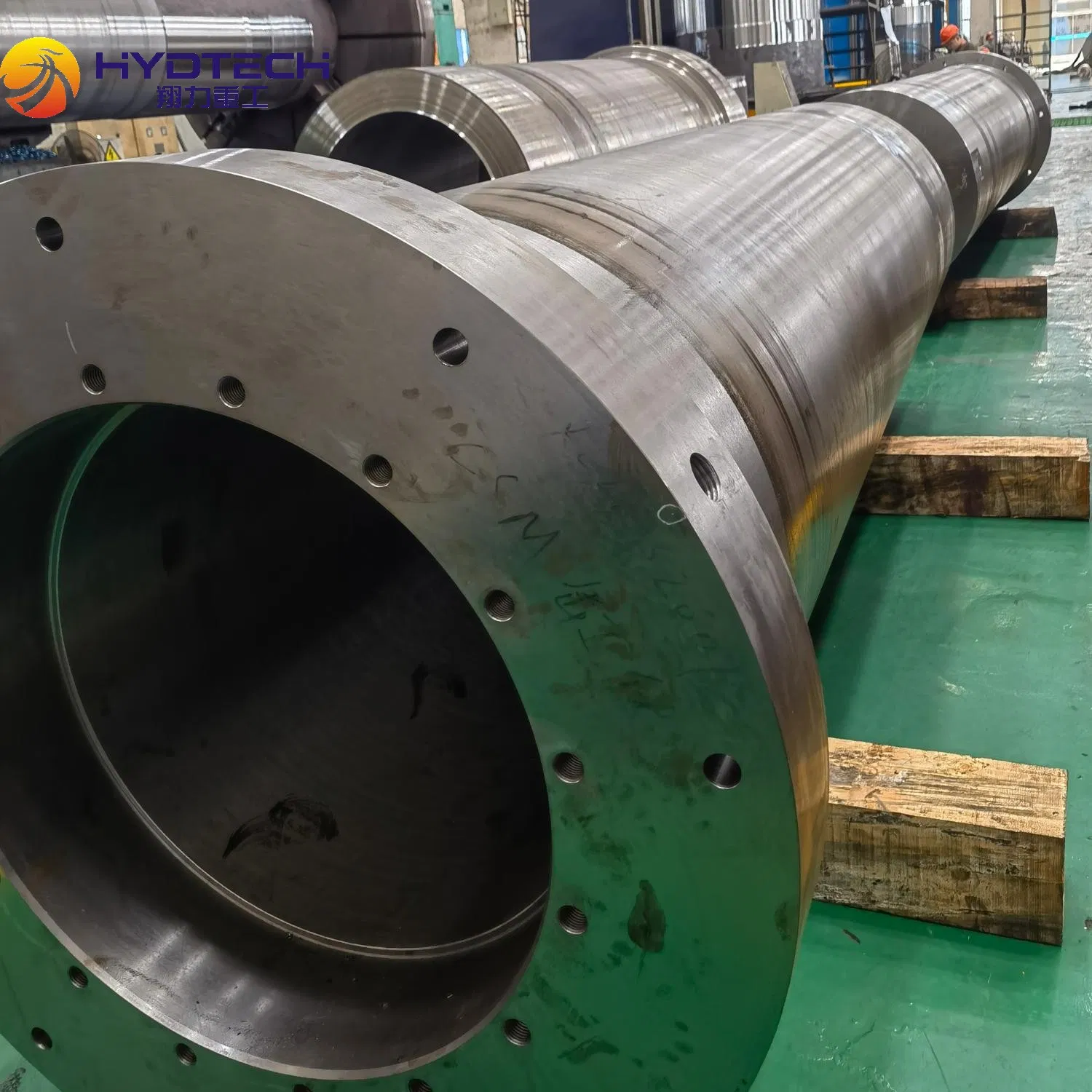 Гидравлический цилиндр 3000 тонн с большим диаметром