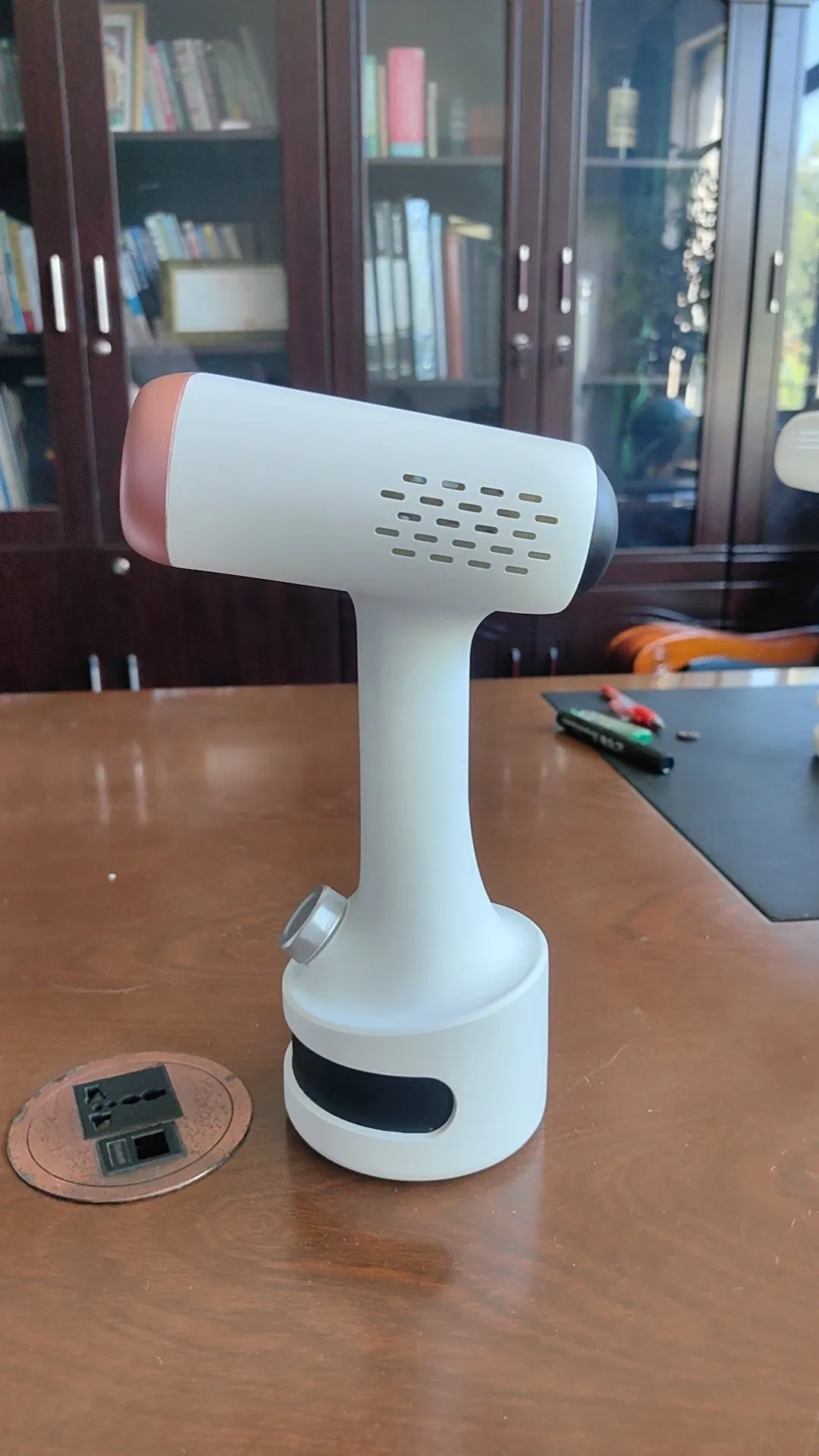 Compact Self-Priming Portable Steamer for Travel and Home Use