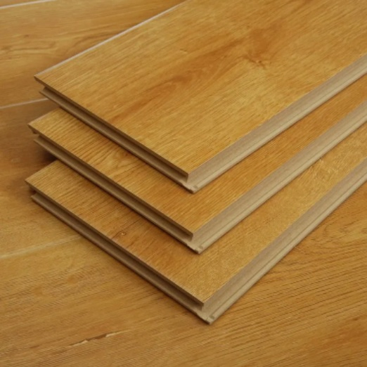 Wholesale Natural Wood Texture Anti-Scratch Eco-Friendly Laminate Floor and Flooring