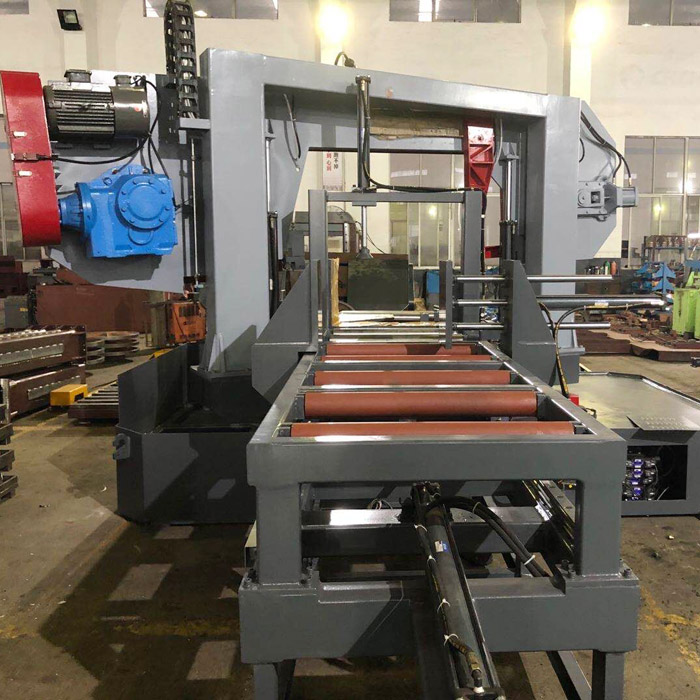 Станок ленточнопильный автоматический с ЧПУ по металлу CH-600SA