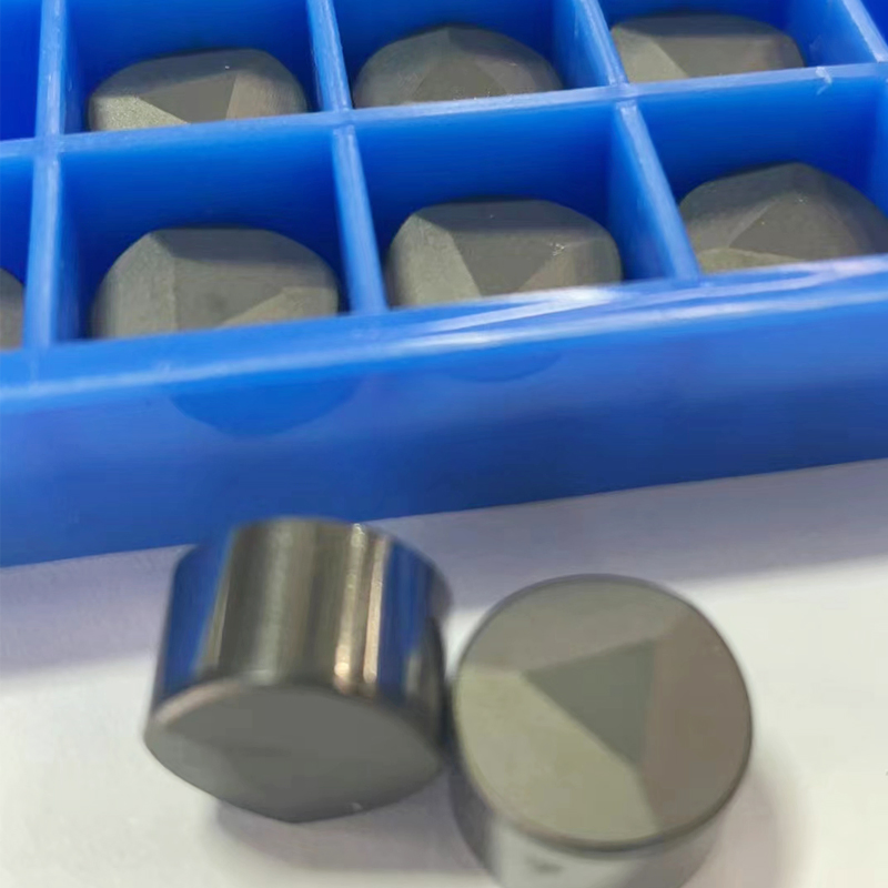 PDC-резцы 1308, 1313, 1613 для бурения нефтяных и газовых скважин