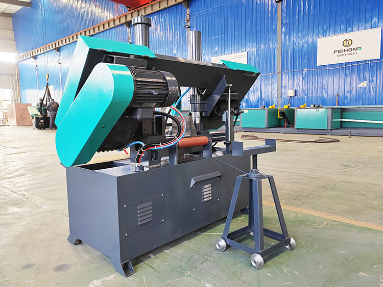 Ленточная пила по металлу двухколонная промышленная