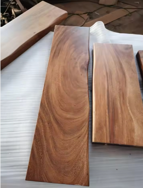 Wholesale Price Black Walnut Wood Stair Treads