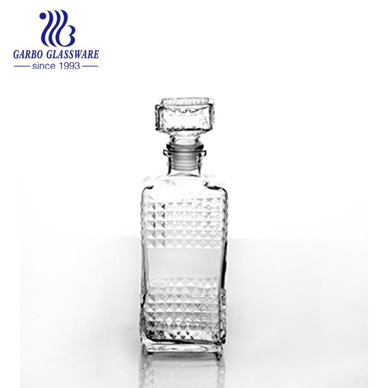 28oz Cheap Price Transparent Glass Liquid Whisky Sprits Bottle with Sealed Lid
