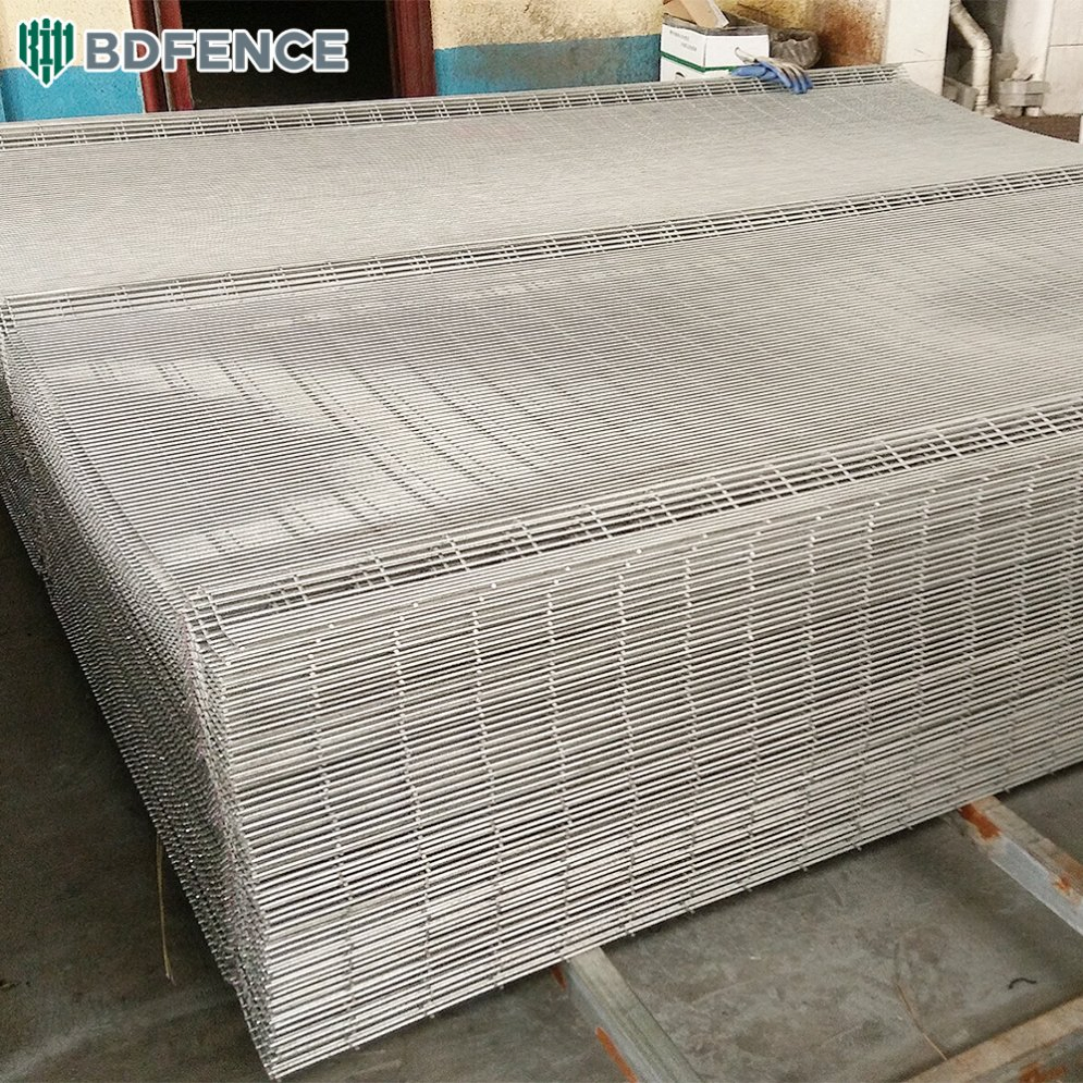 Hot Sale 58 Security Fence with Robust Steel Construction