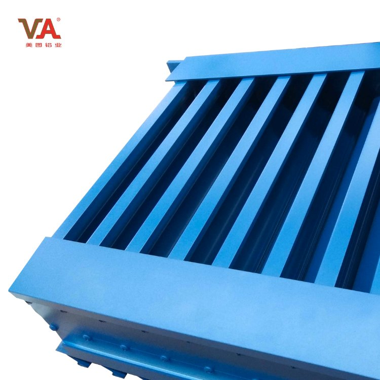 High Performance Rainproof Louver Commercial Decorative Louver Design Vertical Pivoting Louvers