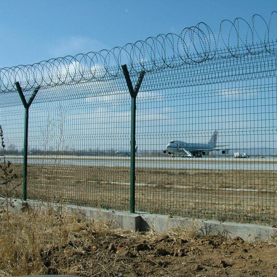 Anti Climb Airport Fence High Security Y Post with Razor Wires