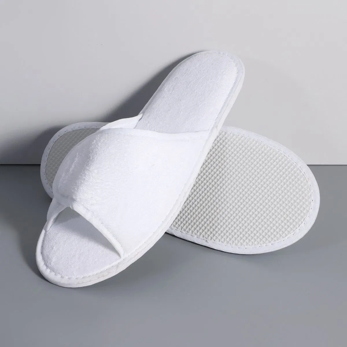 Men and Women Couple Custom Logo Personalized Washable Disposable Customer Service Starspa Luxury Hotel Slippers