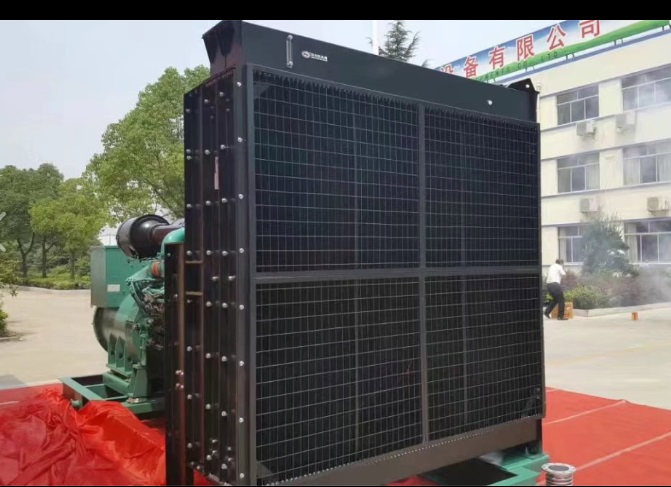 Радиатор охлаждения двигателя Cum-Mins KTAA19-G7