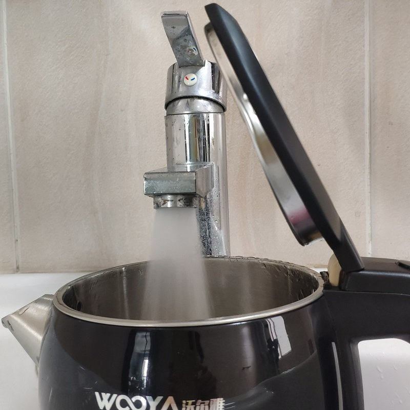 Electric Kettle Product with Straight Jug Shape Colorful Housing Push to Open Lid