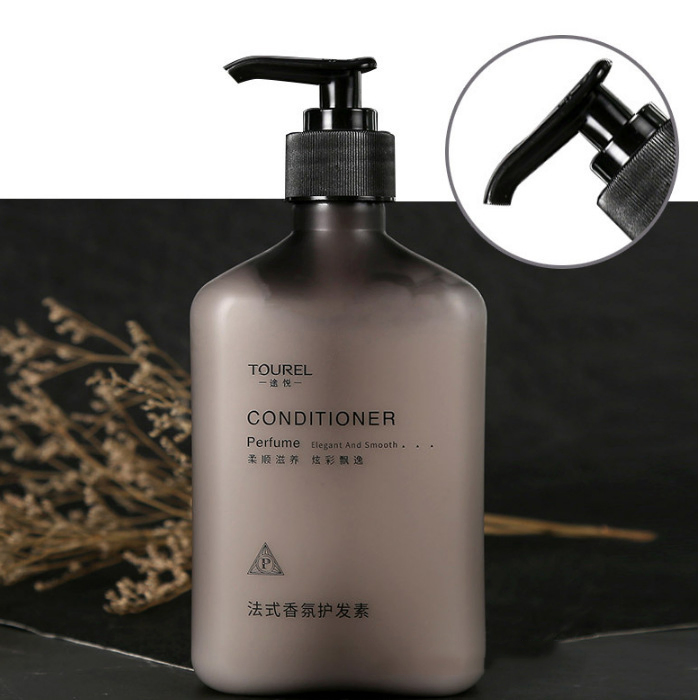 Custom Logo French Scented Toiletries Kit 500ml Big Bottle Bathroom Hotel Luxury Soap Hair Shampoo Shower Gel