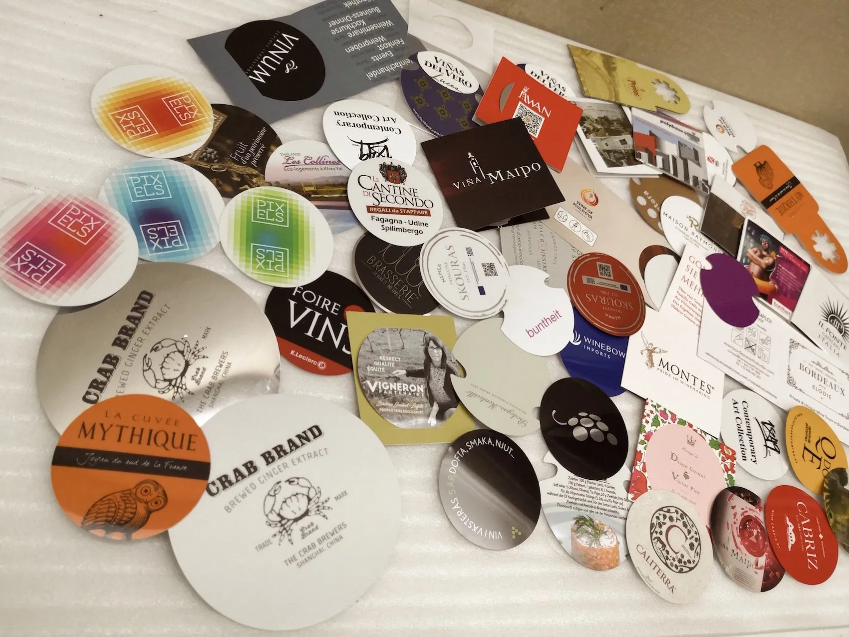 Custom Aluminum Foil Wine Pourer Disc Accessories Drop Stopping for Bottles