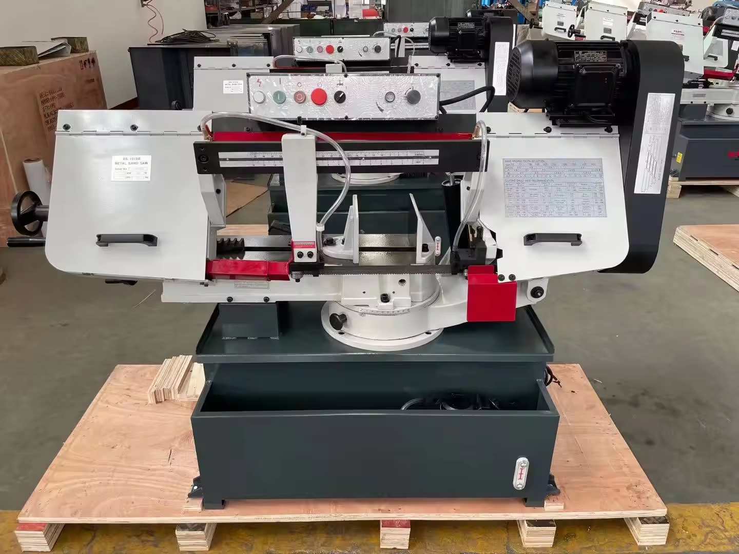 Пила ленточная по металлу односторонняя BS-1018B