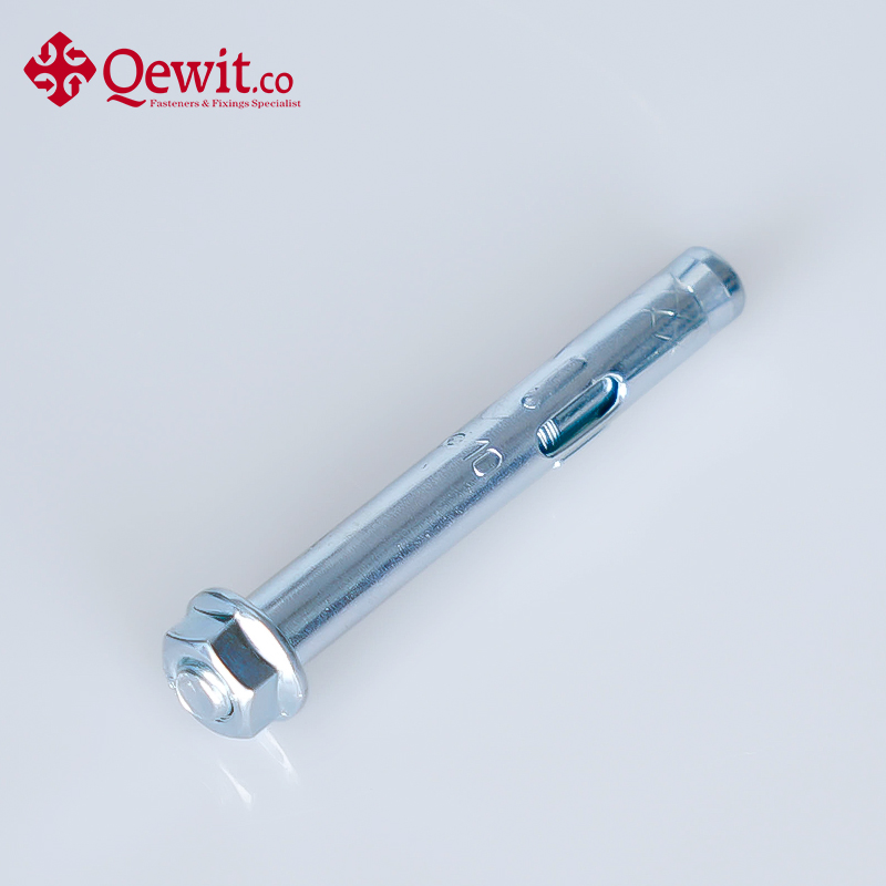 Анкерный болт M10 с гайкой и втулкой, сталь 4.8