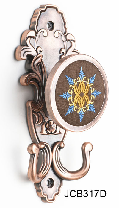Elegant Zinc Alloy Double Wall Hook for Curtains and Drapes