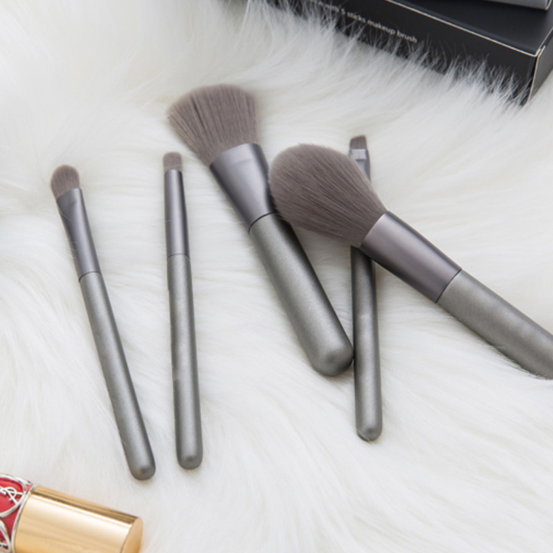 New Cosmetics Exquisite Texture 5-Pack Makeup Tool Brush with Storage Bag Makeup Brush Set