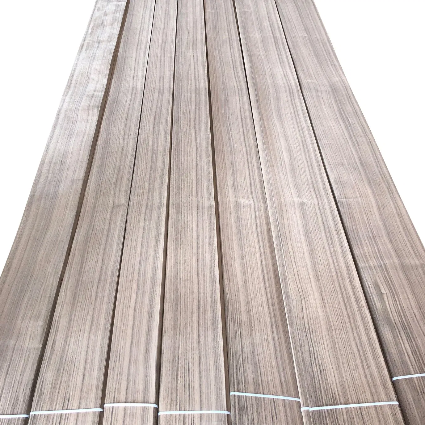 Natural American Walnut Veneer Wholesale for Furniture Finishing
