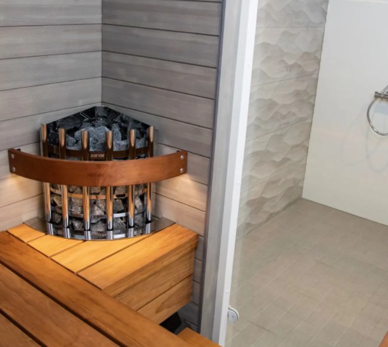 Электрический обогреватель для сауны Harvia Glow Corner