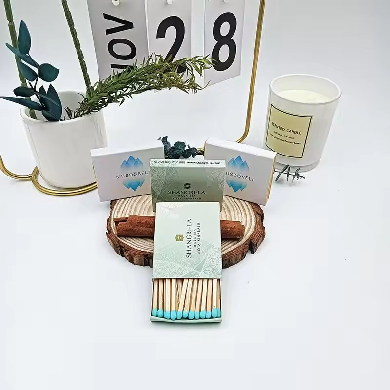 Customized Colored Tip Matchsticks Custom Matches Holder Luxury Wooden Tip Packing Match