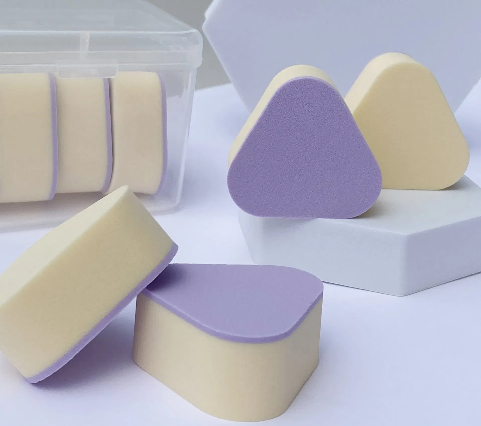 New Purple Triangle Rice Ball Powder Fluttering Soft and Delicate, Water Becomes Water Becomes Wet and Wet, Dual -Use Powder Puff Makeup Tools