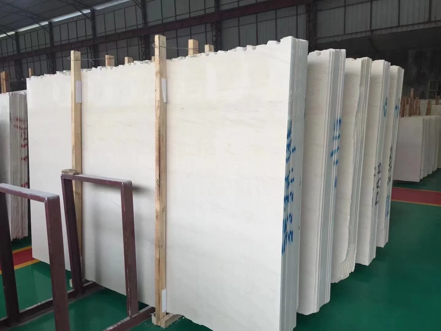 Beige Moca Cream Limestone for Tiles and Wall