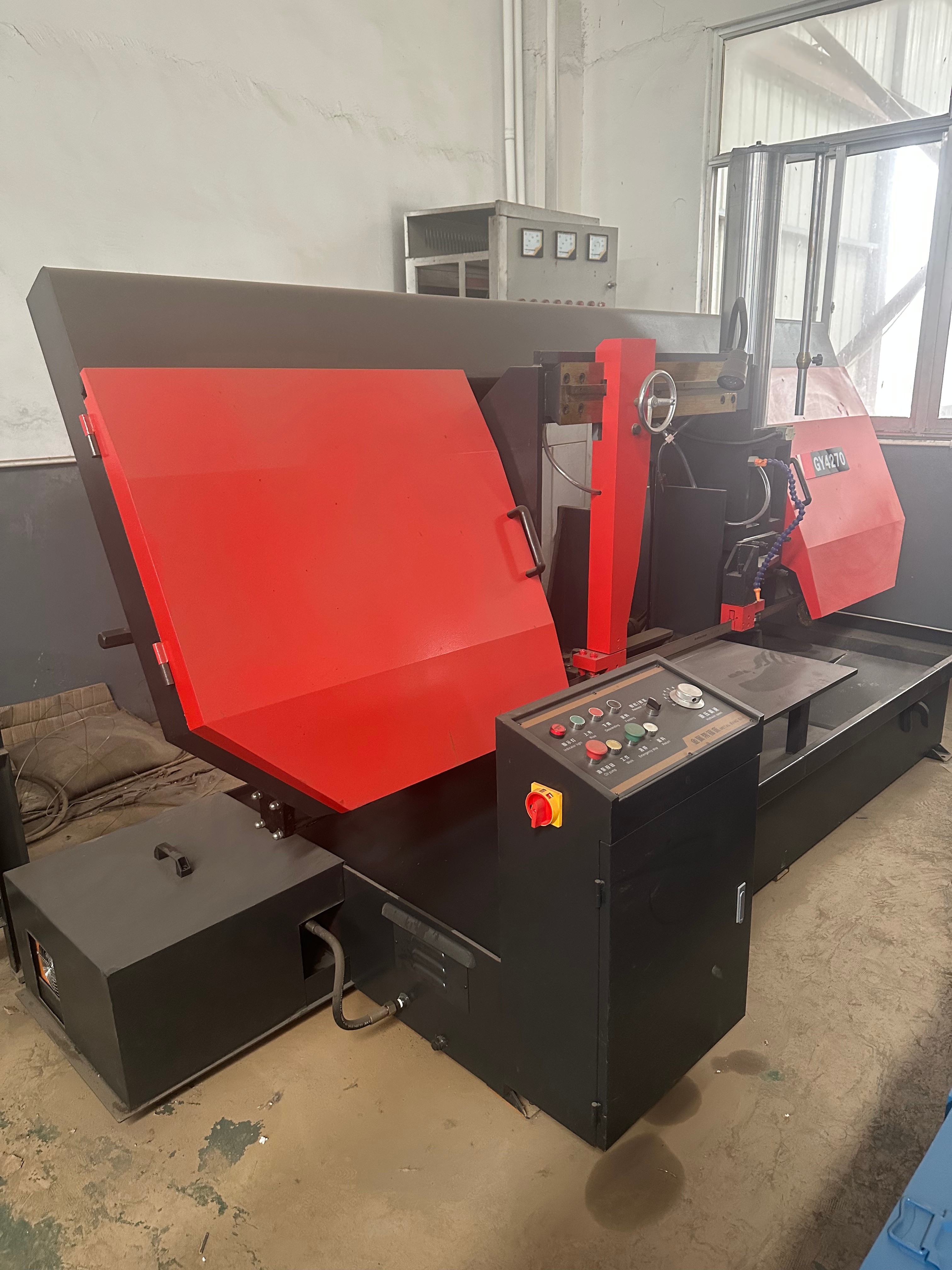 Станок ленточнопильный горизонтальный