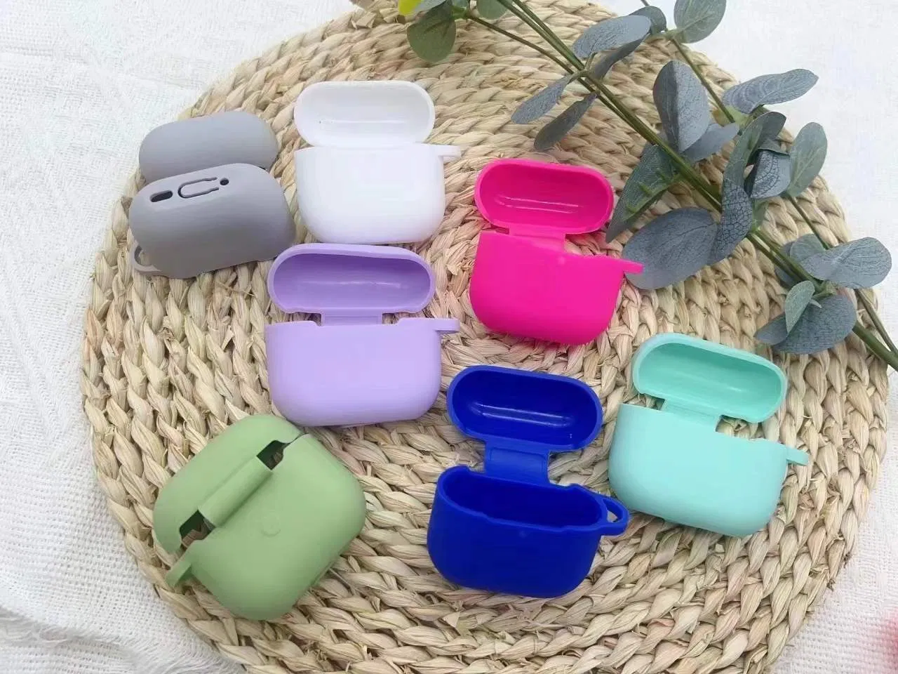 Low Price Wholesale 360 Degree Protective Silicone Case Cover for 2025 Apple Airpods 4