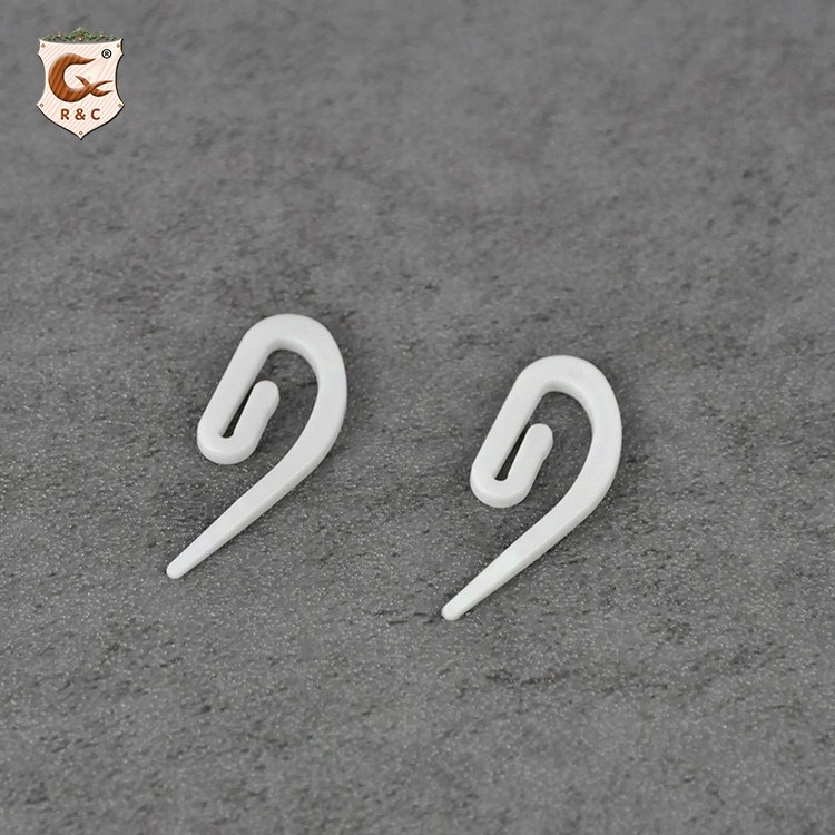 High Quality Plastic Curtain Hooks Pins Windows White Curtain Hook