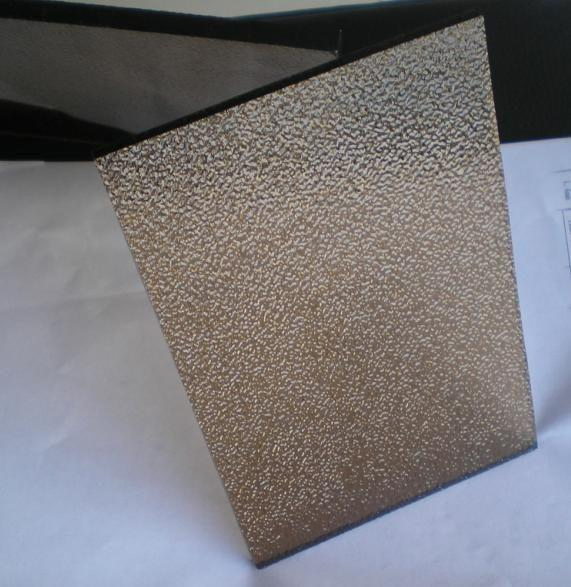 China Manufactured 3mm 4mm 5mm 5.5mm 6mm Millienium Patterned Rolled Glass