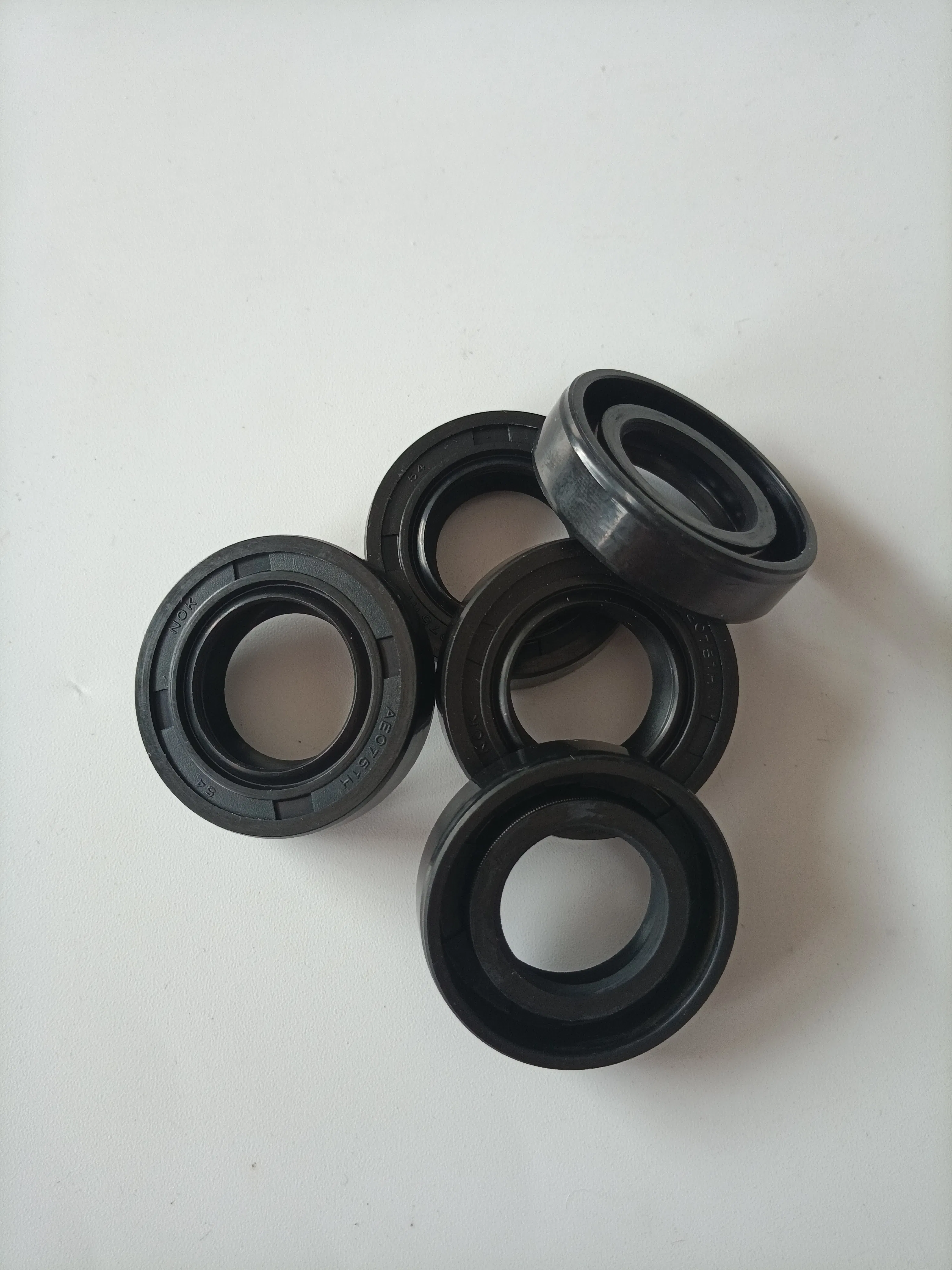 Уплотнение вала TCV AP0751 и TCN AP1013