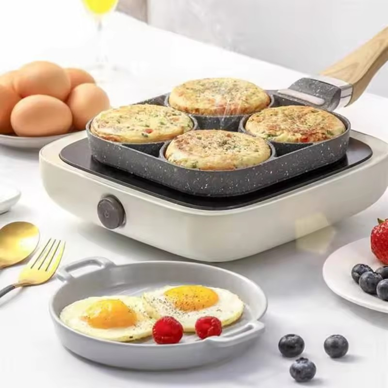 4-Hole Egg Cooker Frying Pan Non-Stick Fried Egg Pot Flat-Bottomed Cookware Pan Kitchen Cooking Pot Omelette Frying Pan Set