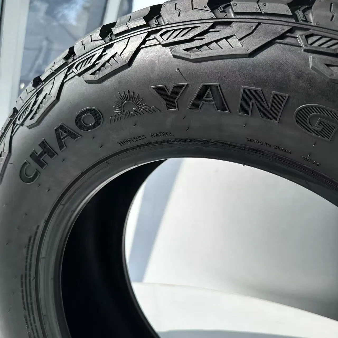 Внедорожные шины OTR 295/60R20 LT