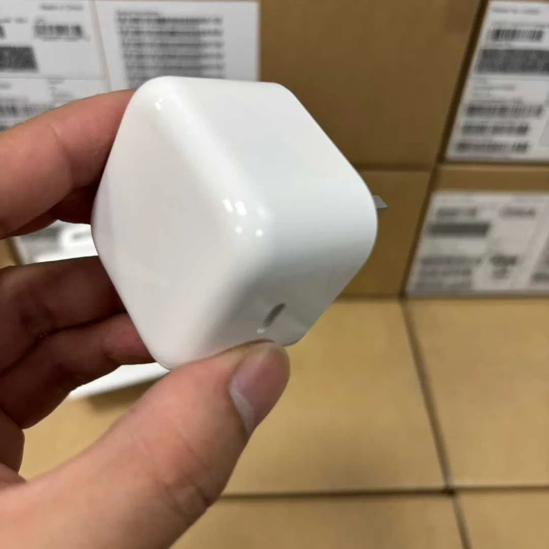 Быстрое зарядное устройство USB-C 40W для iPhone с гарантией 5 лет