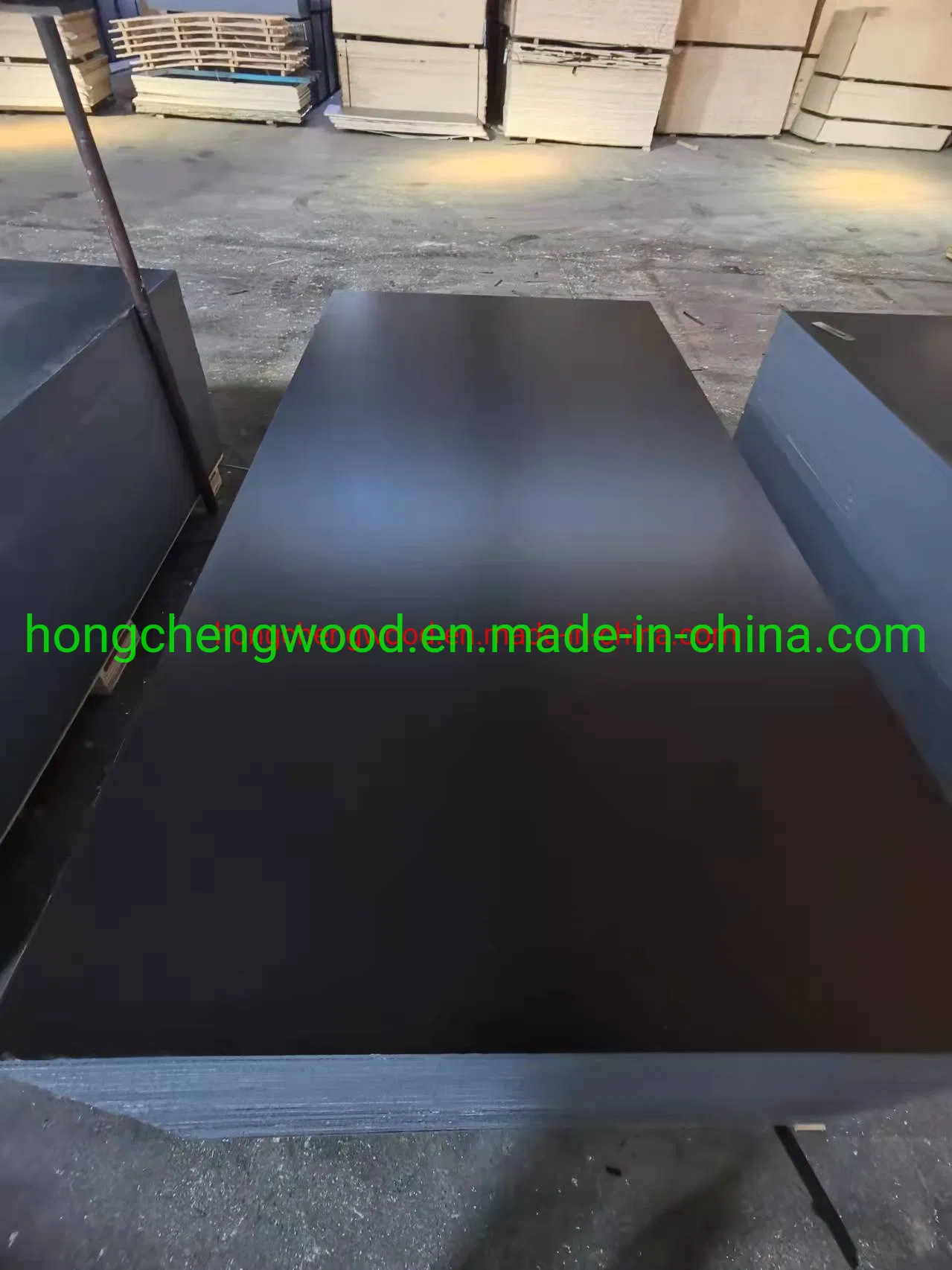 Black Film with Hardwood Core and Waterproof Film Faced Plywood for Construction