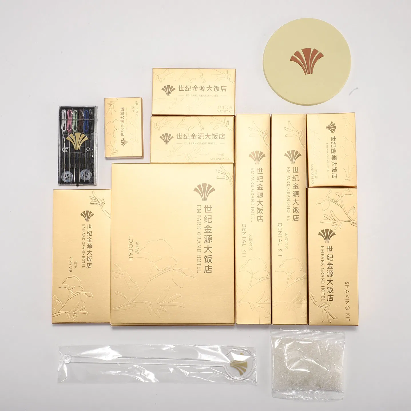 Hotel Use Disposable Toothbrush and Toothpaste Inside Premium Hotel Amenities Toiletries Set 01